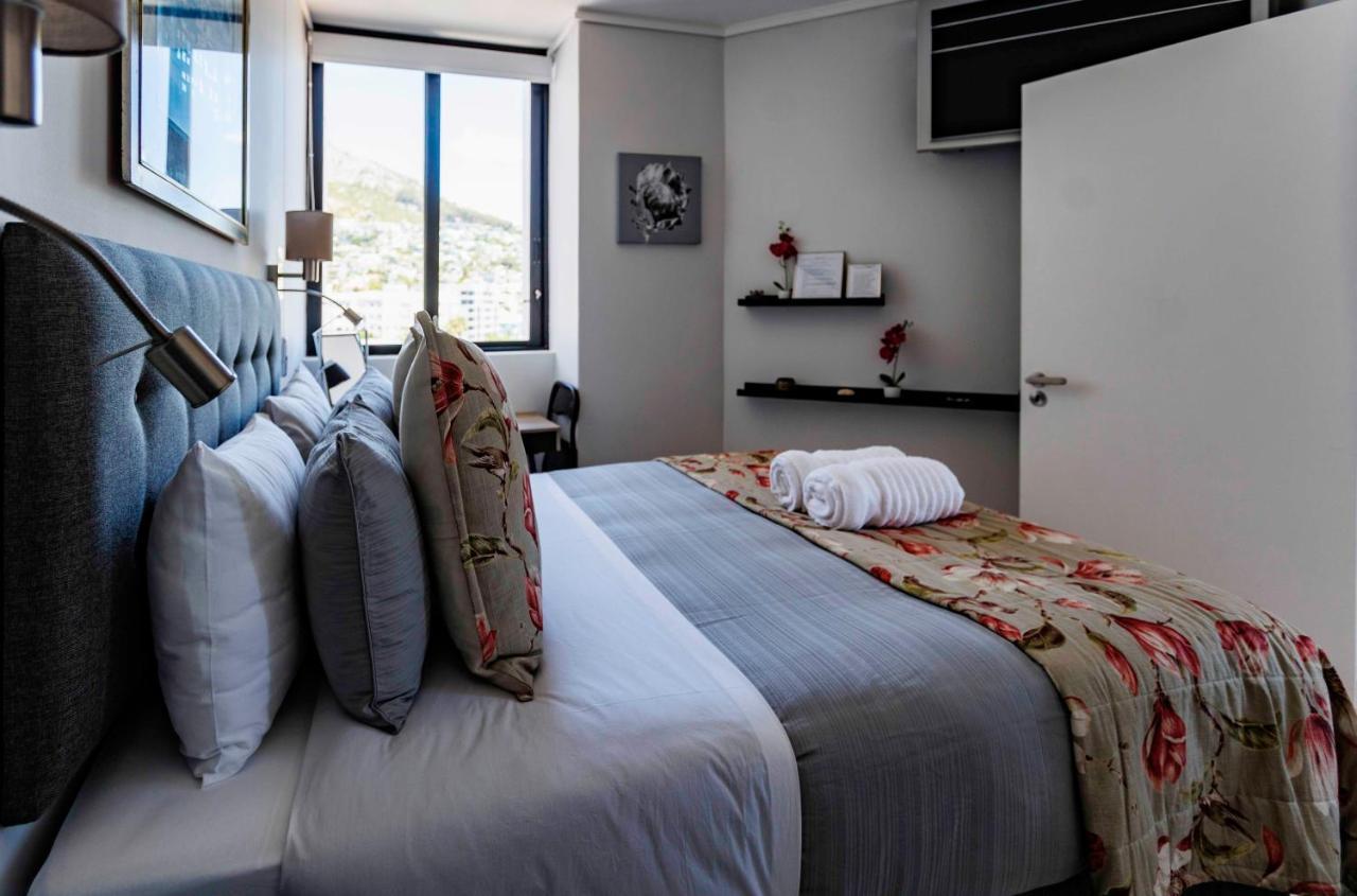 Flamingo Sea Point Sea View Luxury Best Position 1 Bedroom Apartment Queen Size Bed & Inverter For Tv Cape Town Ngoại thất bức ảnh