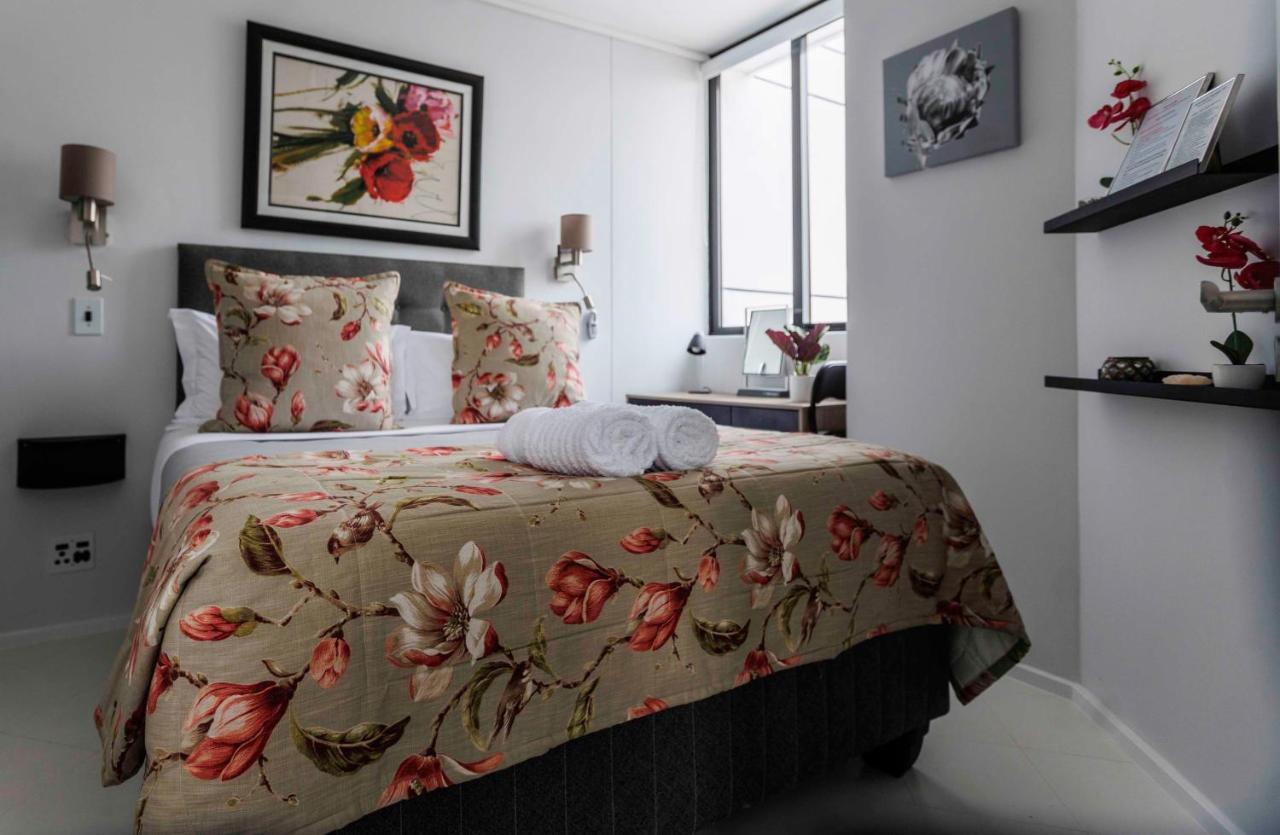Flamingo Sea Point Sea View Luxury Best Position 1 Bedroom Apartment Queen Size Bed & Inverter For Tv Cape Town Ngoại thất bức ảnh