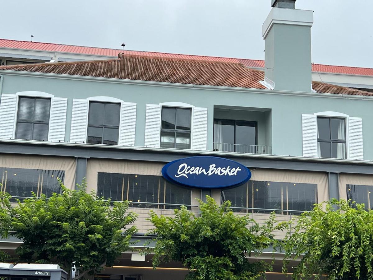 Flamingo Sea Point Sea View Luxury Best Position 1 Bedroom Apartment Queen Size Bed & Inverter For Tv Cape Town Ngoại thất bức ảnh